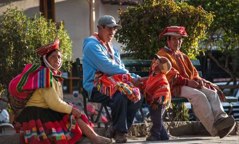 Speaking Quechua in Cuzco (Photo: Walter Coraza Morveli)