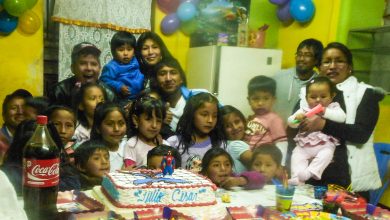 Celebrating a happy Birthday in Cuzco (Arnold Fernandez Coraza)