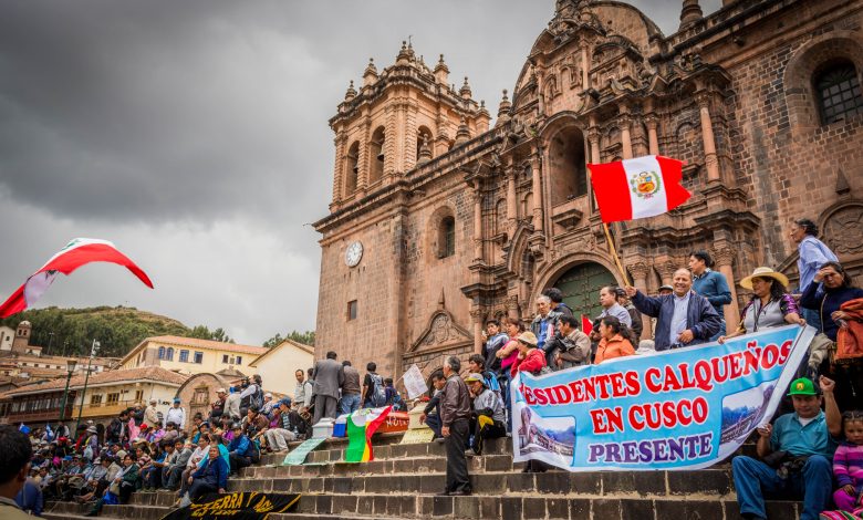 Living and Dead Protestors in Cuzco (Walter Coraza Morveli)