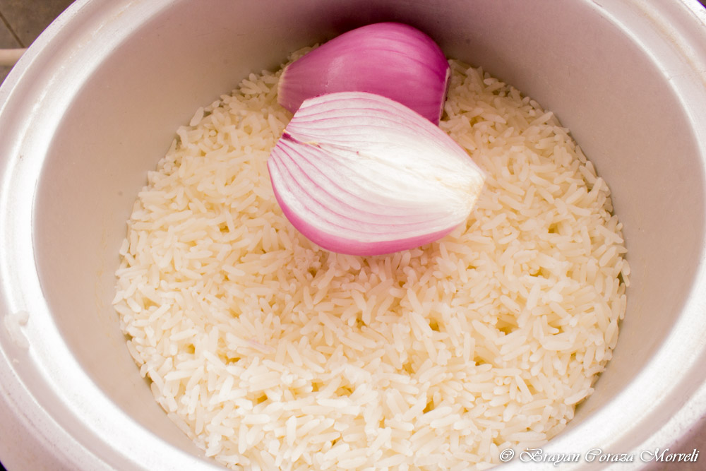 Cooked Rice with Onion (Brayan Coraza Morveli)