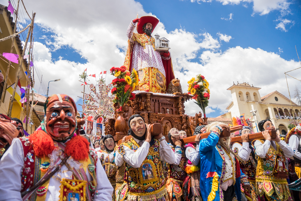 Patrón making the procession (Photo: Walter Coraza Morveli)