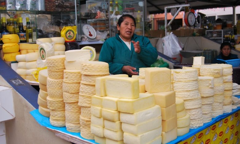 Cheese Vendor, Ttio Market