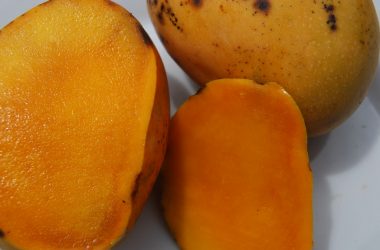 Sliced Mango