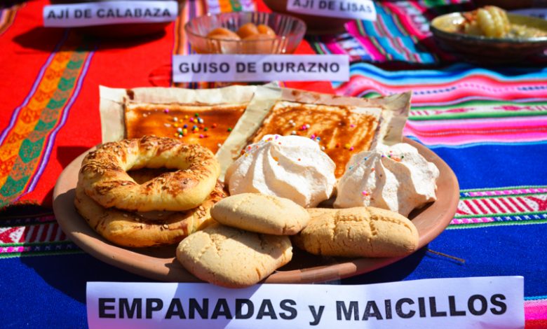 Empanadas and Maicillos (Photo: Walter Coraza Morveli)