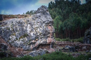 Inka Atahuallpa Converted into Stone