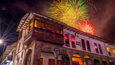 Christmas Firework in the Plaza de Armas, Cusco (Walter Coraza Morveli)