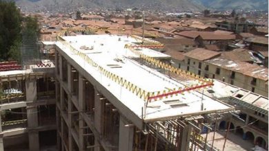 Controversial Sheraton under Construction on Saphy (La Republica)