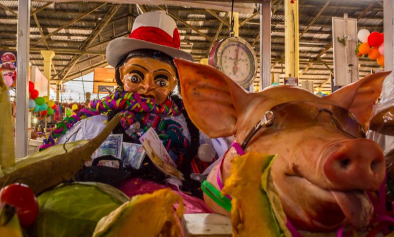 A Comadre Doll at San Pedro Market (Hebert Humani)
