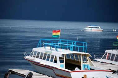 Navigating around Lake Titicaca (David Knowlton)