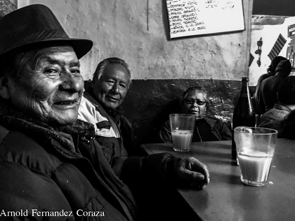 Cusqueñan People Enjoying their Ancestral Drink (Arnold Fernandez Coraza)