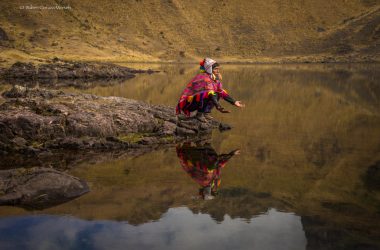 Juntino Shaman and the Pitusiray lake (Walter Coraza Morveli)