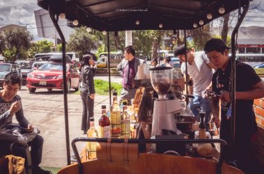 Café Three monkeys sobre ruedas (Walter Coraza Morveli)